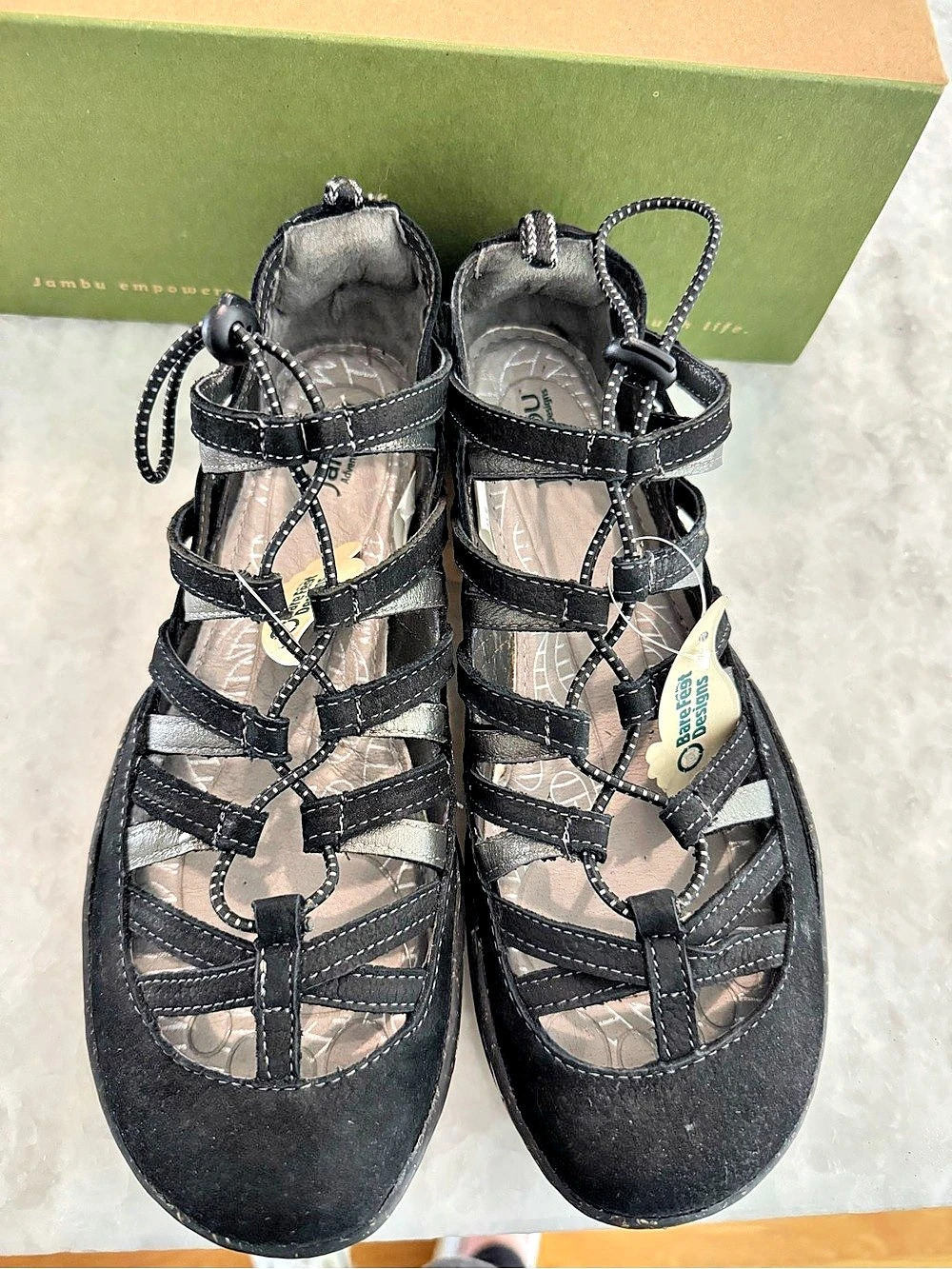 Jambu Black Strapy Trail to Town Barefoot Style Sandals US 8.5 M, Gorpcore